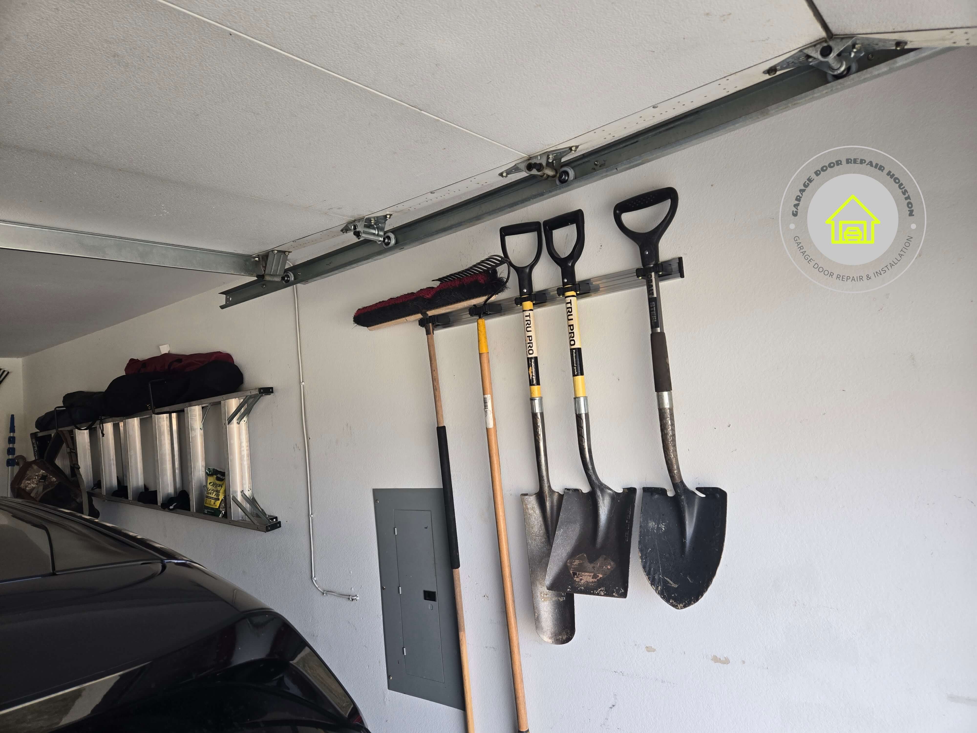 garage-door-roller-replacement